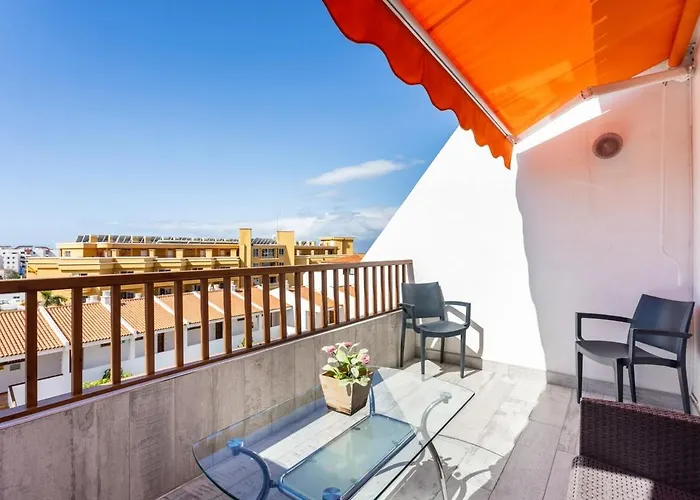 Bright & Elegant Duplex With Terrace And Pool, Just Steps From Puerto Colon Apartment Costa Adeje (Tenerife)