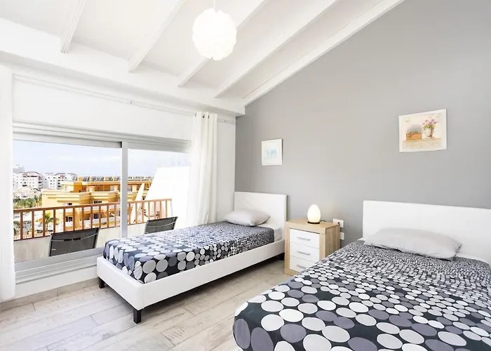 Bright & Elegant Duplex With Terrace And Pool, Just Steps From Puerto Colon Appartamento Costa Adeje (Tenerife)